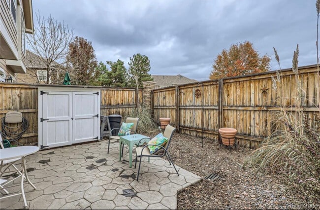 Building Photo - 1332 Carlyle Park Cir