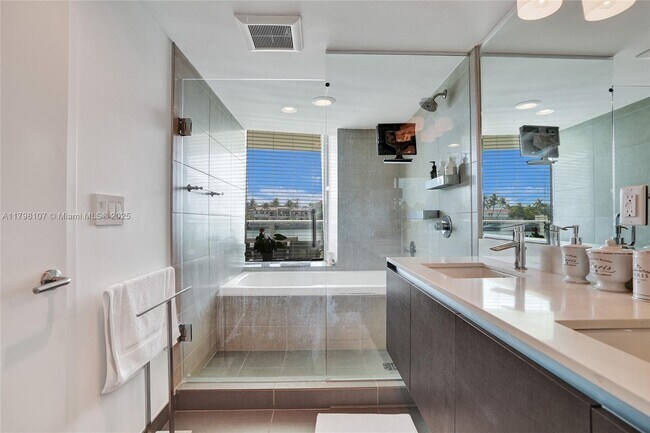 Building Photo - 6620 Indian Creek Dr