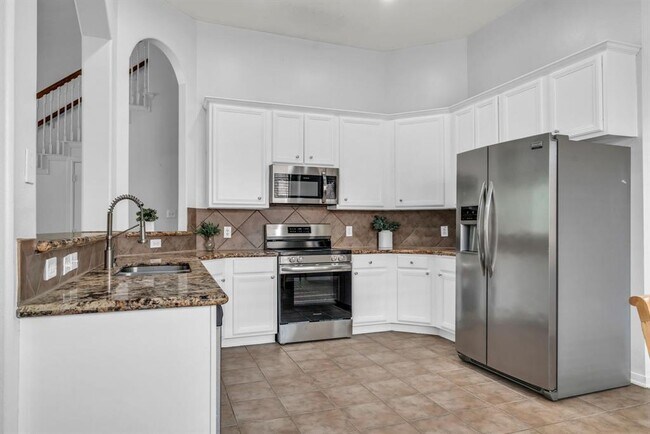 Building Photo - 7010 E Arbor Rose Ln