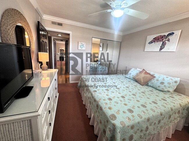 Building Photo - 2121 Collier Ave