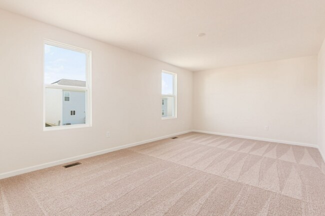 Building Photo - 317 Raccoon Ave