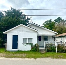 Building Photo - 1837 Doscher Ave
