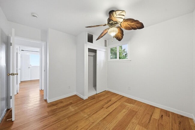 Building Photo - 2312 Wooster Ave