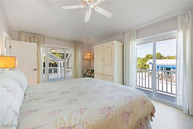 Building Photo - 424 Lagoon Dr