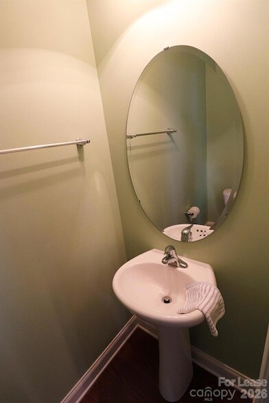 Building Photo - 2090 Shady Pond Dr