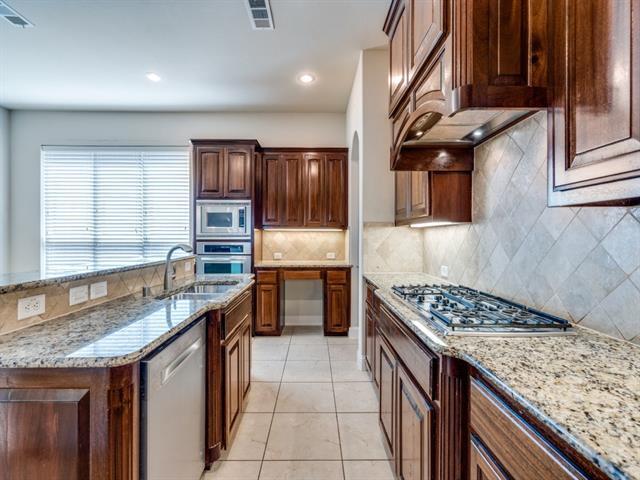 Building Photo - 1811 Marshall Dr