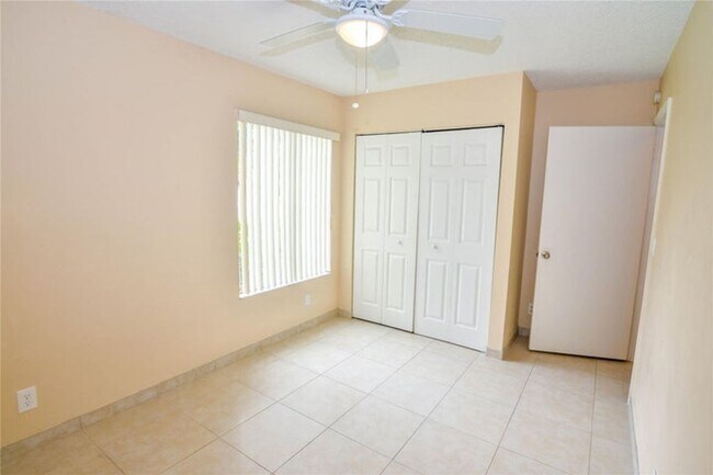Building Photo - 18813 Cloud Lake Cir