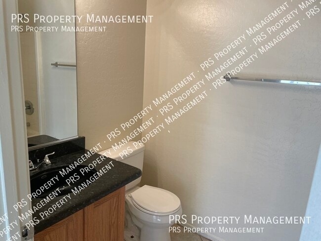 Building Photo - 3733 E Bruce Ct