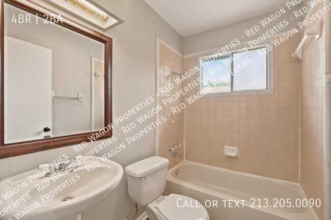 Building Photo - 4515 Clearspring Dr