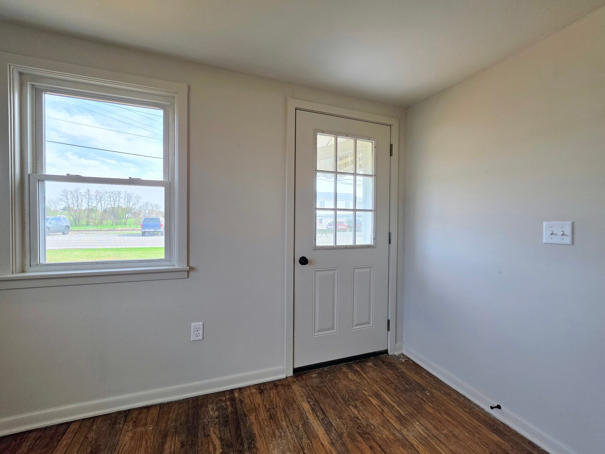 Building Photo - 2620 Creek Hill Rd