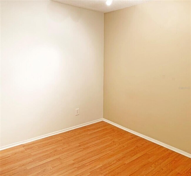 Building Photo - 125 Springwood Cir