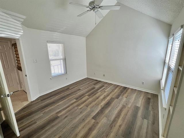Building Photo - 18023 Whispering Gables Ln