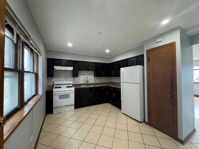 Building Photo - 6543 16th St