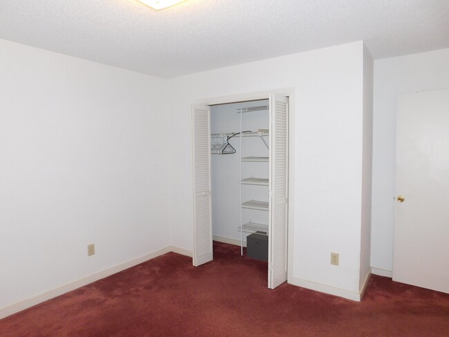 Building Photo - 2801 Currituck Ct