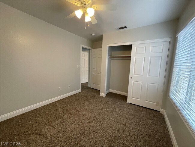 Building Photo - 3229 Indian Moon Dr