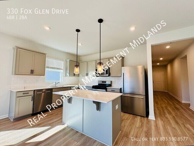 Building Photo - 330 Fox Glen Dr