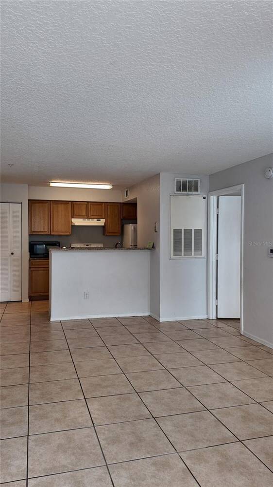 Building Photo - 2209 Antigua Pl