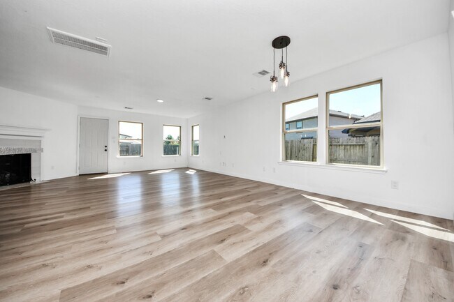 Building Photo - 14314 Cypress Cascade Ln