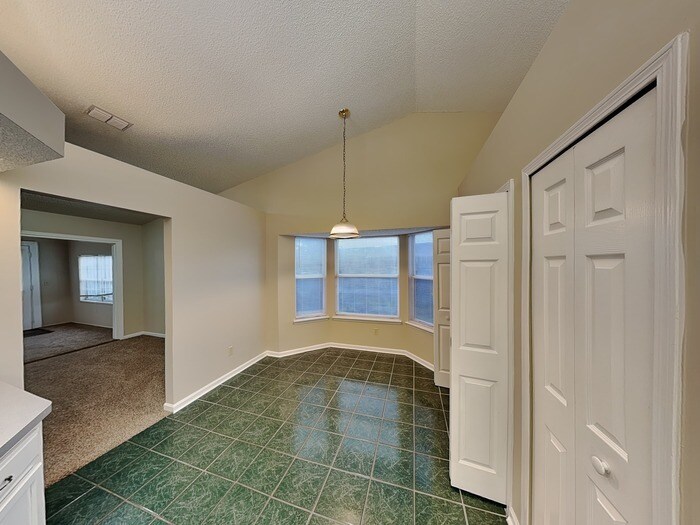 Building Photo - 9088 Forgemaker Ct