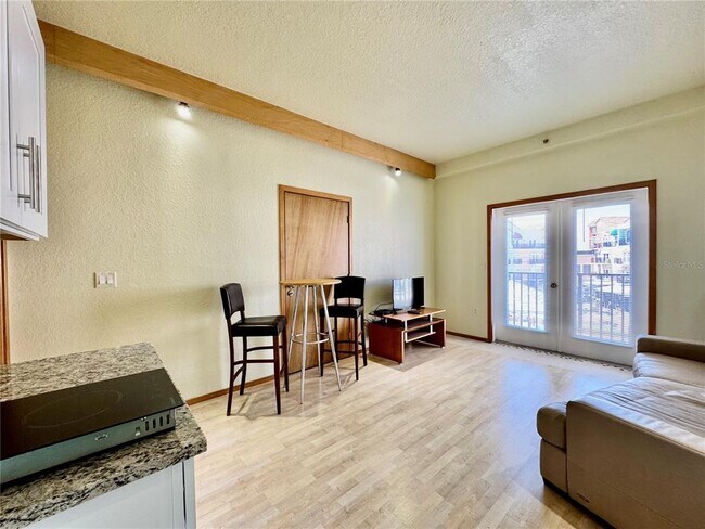 Building Photo - 101 Palm Harbor Pkwy