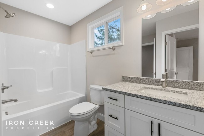 Building Photo - Stunning Pet-Friendly New Construction Dup...