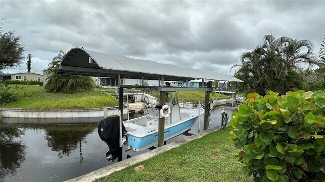 Building Photo - 526 Alta Vista