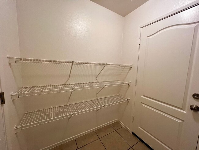 Building Photo - 1230 Sunup Dr