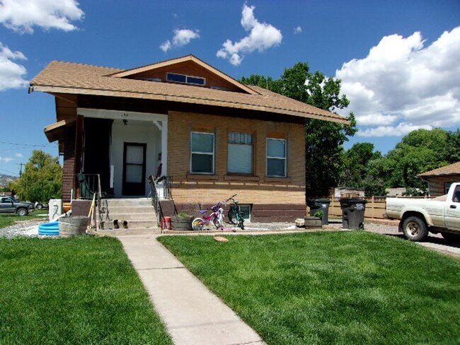 Primary Photo - 190 Corner House