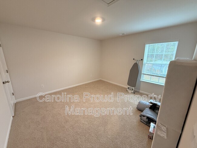 Building Photo - 4116 Madeline Farm Blvd