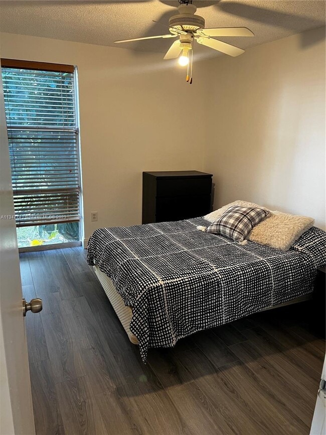 Building Photo - 200 177th Dr