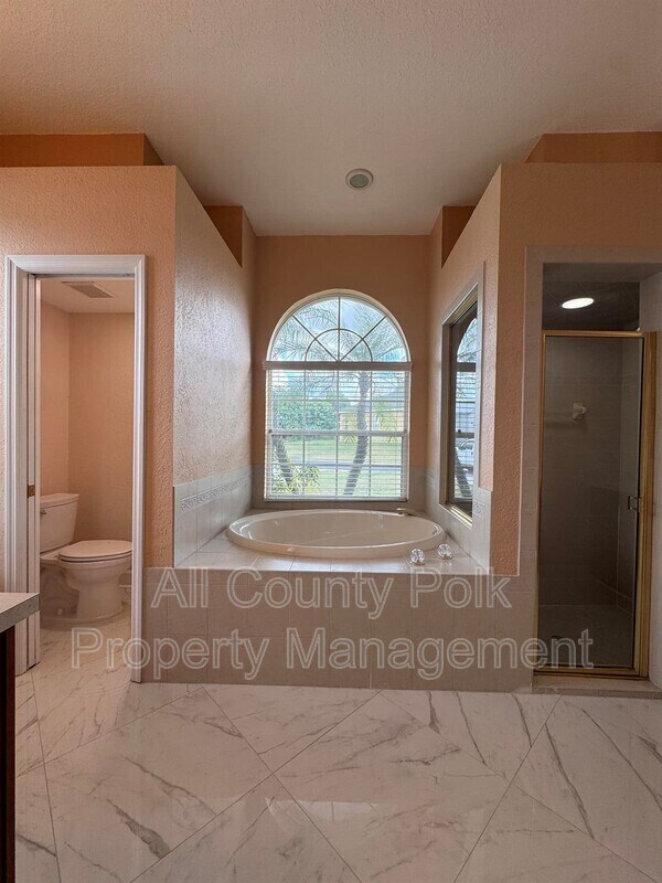 Building Photo - 2948 Vintage View Cir