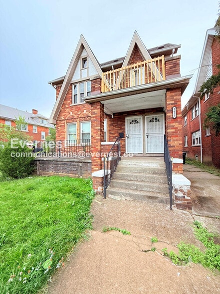 Primary Photo - 2651 Calvert Ave