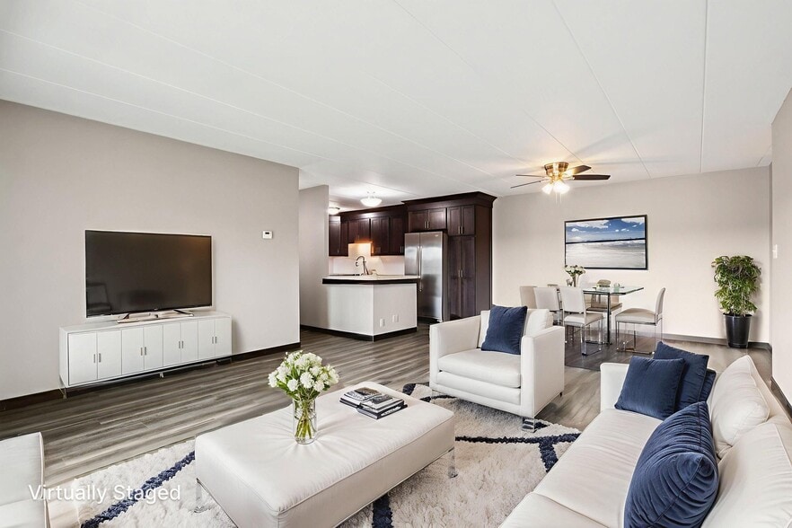 Primary Photo - Vale Park Village