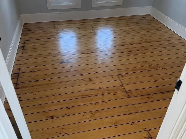 Building Photo - 16 Tecumseh St