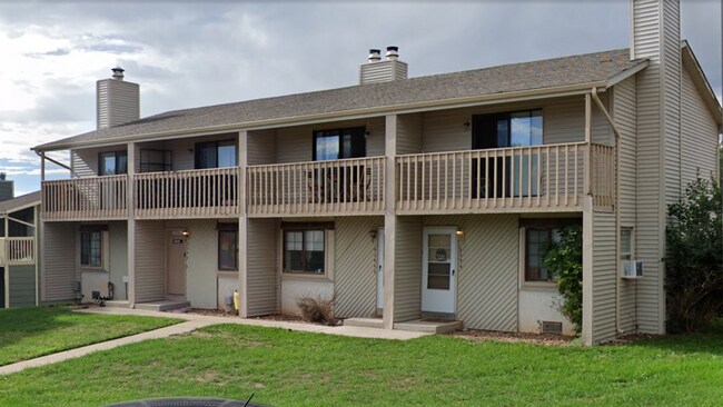 Building Photo - 2340 Split Rock Dr
