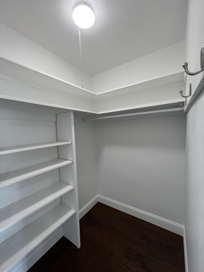 Bedroom walk-in closet - 730 24th St NW