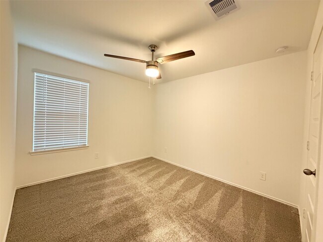 Building Photo - 2913 Willow Gulch Wy