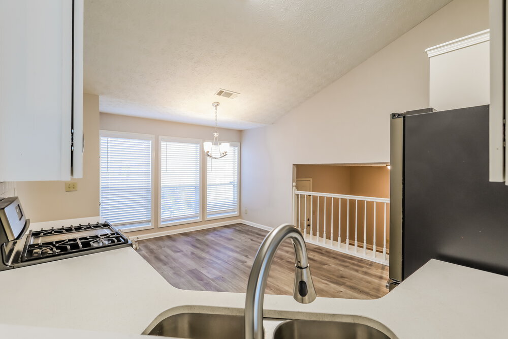 Building Photo - 1212 Shade Ct