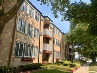 Perrin Street Apts front of building - Perrin Street Apartments