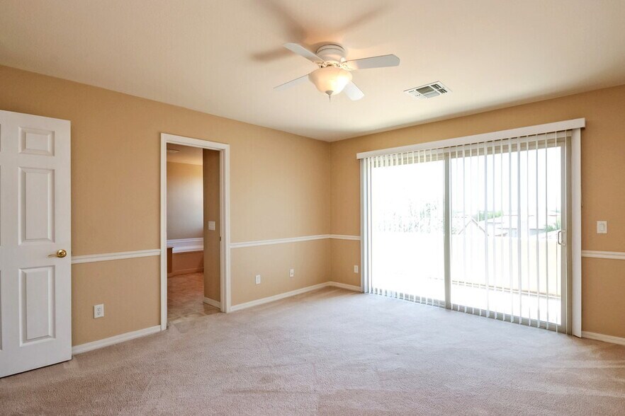 Building Photo - 15007 S Camino Rio Puerco