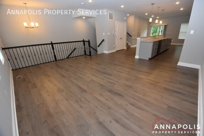 Building Photo - 2625 Smooth Alder St