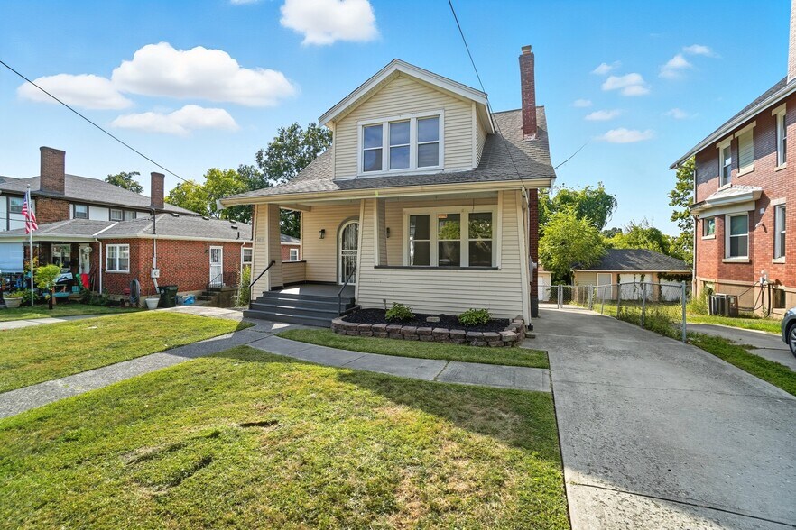 Building Photo - 5331 Moeller Ave