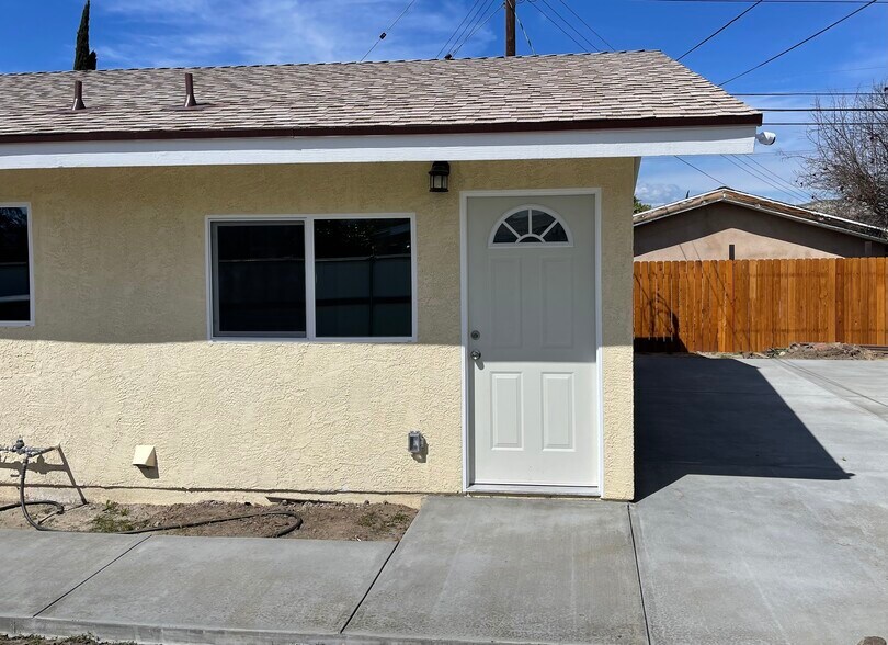 Adjacent parking available - 1363 Hudspeth St