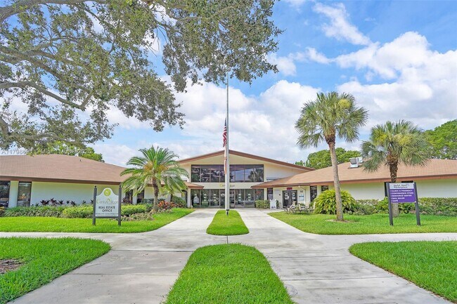 Primary Photo - 13475 SW 9th St