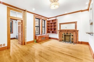 Building Photo - 50 W 91st St