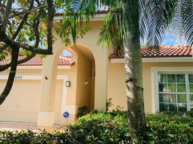 Building Photo - 16403 Sapphire Pl