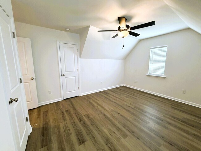 Building Photo - 3734 Meadow Vista Ln.