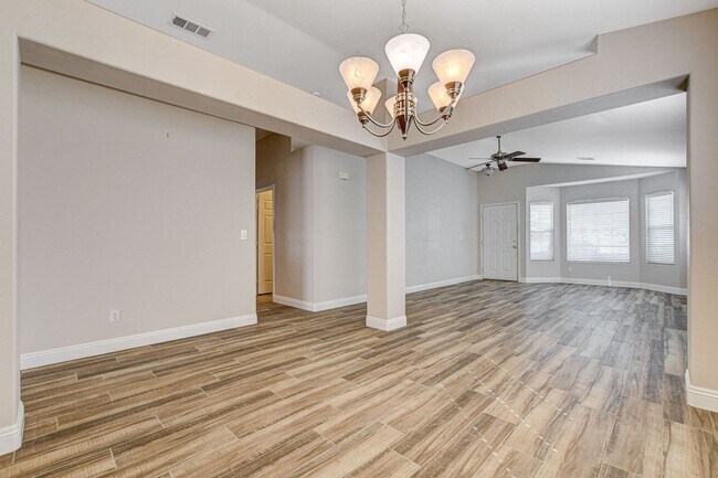 Building Photo - 5053 Cedar Lawn Way