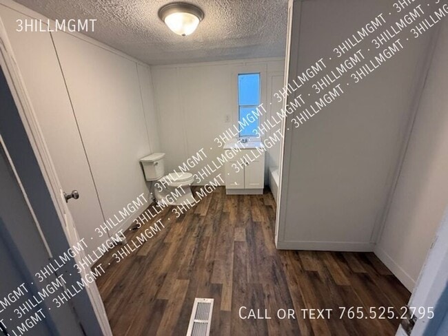Building Photo - 307 Valley Brook Cir