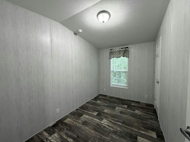 Building Photo - 2055 Bren Mar Ct